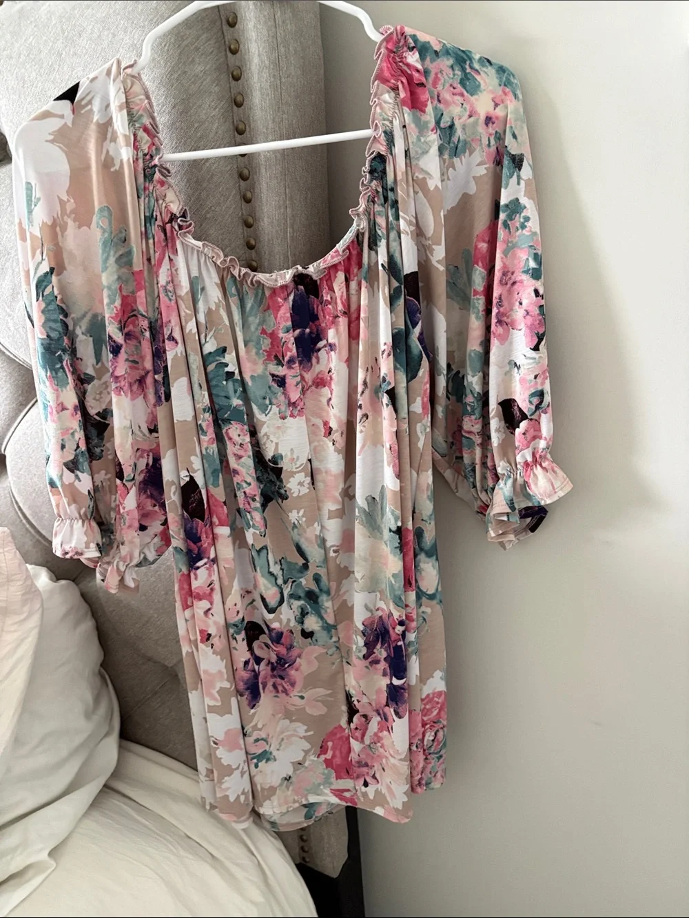 Sew In Love adorable top with lots of stretch! Comfy 🙂 - Picture 4 of 4